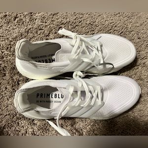 Adidas Ultraboost 21